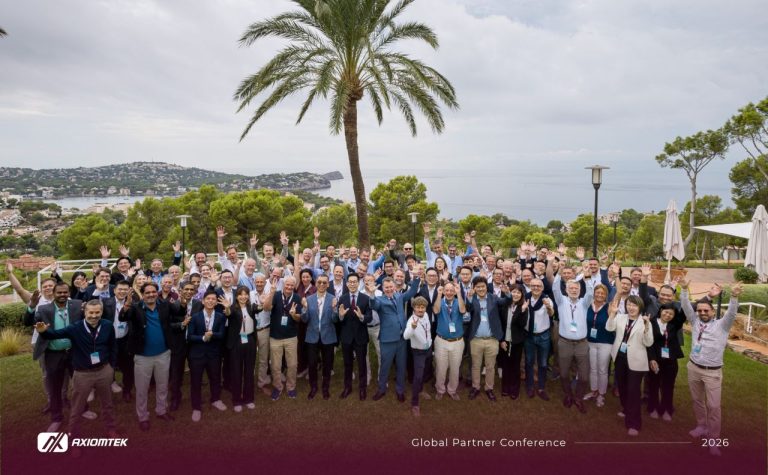 Photo des partenaires officiels d'Axiomtek